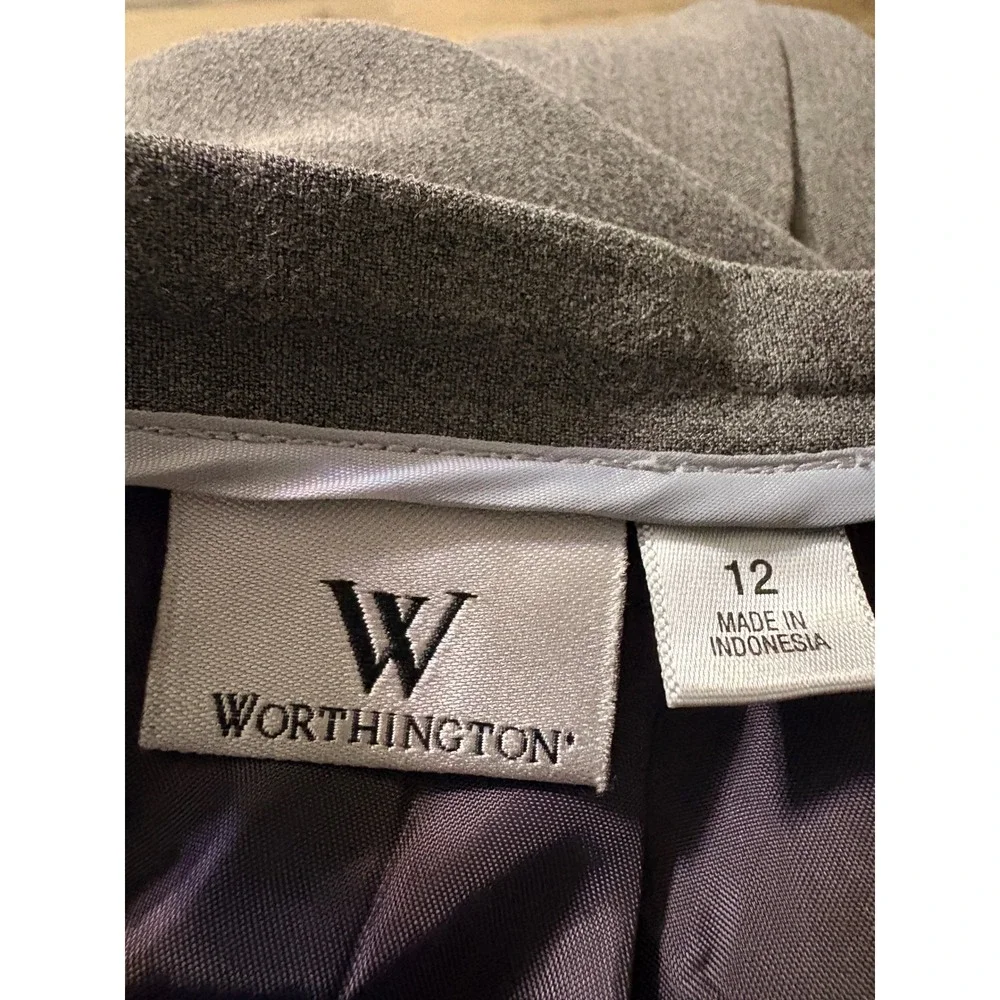 Worthington Gray Pleated Back Pencil Skirt Size 12 Career Office Wear Stretch